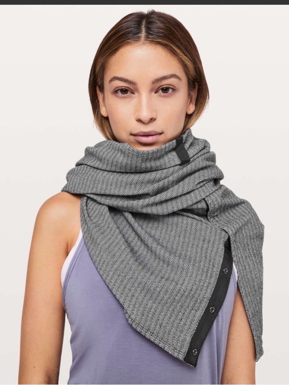 New with Tags Lululemon Black and White Herringbone Vinyassa Scarf